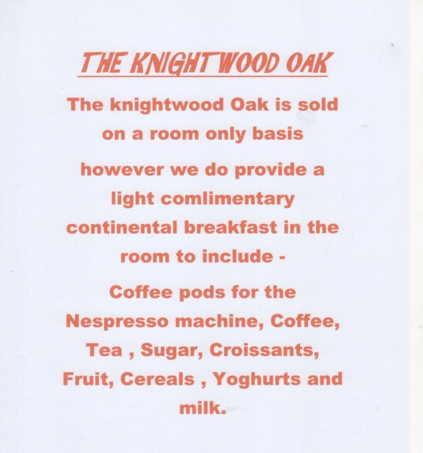 The Knightwood Oak A Luxury King Size En-Suite Space - Lymington New Forest With Totally Private Entrance - Key Box Entry - Free Parking & Private Outdoor Seating Area - Town ,Shops , Pubs & Solent Way Walking Distance & Complimentary Breakfast Items מראה חיצוני תמונה